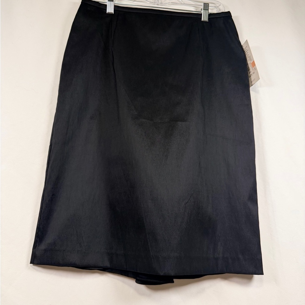 NWT Black A-line Midi Skirt by J.R. Nites with a satin-like Finish Size 10 Missy
